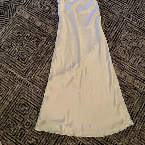 DISSH Aisle Pearl Satin Backless Midi Dress (NWT) - Picture 10 of 16